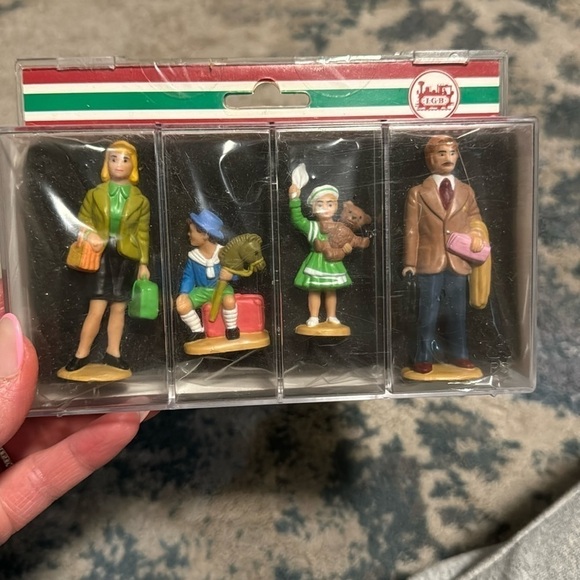 LGB Other - LGB figures new in box